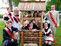 The final-year pupils of the Kamenyuki secondary ecological school � click to enlarge in the new window